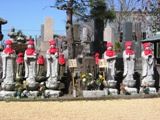 香福禅寺の六地蔵。06.03.15.