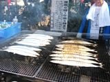 神輿追っかけ取材を放棄したい。本格的です炭火塩焼きのさんま。06.09.10.