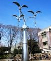 苗木よ!育てよ!大きく太くなれ!の思いが伝わるオブジェ。06.02.22.