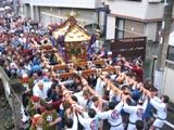 大神輿の進路定めも体験歴が左右する。07.06.10.