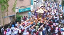 京急踏切横断が渡御の難関です。07.06.10.