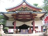 京急蒲田駅前に鎮座する八幡神社。07.08.05.