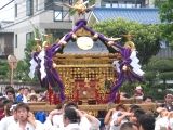 見事煌びやかな神輿。07.07.22.