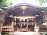 鎮守の森に包まれ静寂の中の子安神社。07.07.22.