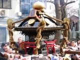 簡素なるが故に味がある。擬宝珠は銀色宝珠そして黒光りの神輿。07.01.01.
