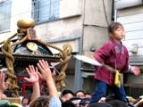 見事な身のこなし。鳥越睦のお嬢さんです。07.01.01.07.01.01.