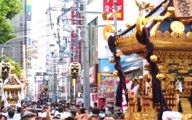 宮神輿が宮入のため町内神輿を引き連れての連合渡御。06.09.24.