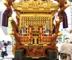 後姿の千貫神輿・台座をご覧下さい。07.05.12.