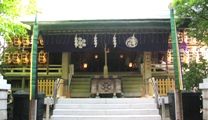 第六天榊神社の拝殿。07.06.03.