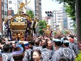 江戸通りを4基の連合渡御。07.06.03.