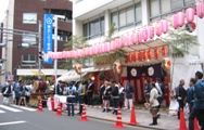 道玄町会のお神酒所。07.09.02.