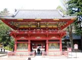 根津神社国宝の楼門。07.04.08.