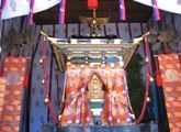 牛嶋神社の鳳輦。07.09.16.