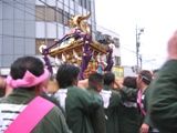 石橋自治会神輿の神輿もみです。07.07.29.