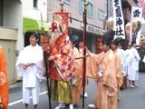 二枚高下駄の猿田彦。06.05.28.