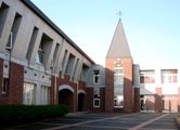 稲城第六中学校の時計塔。07.12.04.