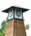公園内の鳩糞害と戦う江戸火の見櫓時計台。05.06.21.