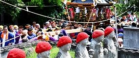 大磯中丸の六地蔵。'11.07.03.