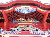 見事な色彩で彩られている。08.03.11.