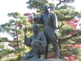 玉川上水開墾の弟の清右衛門と立つ兄の庄右衛門。07.11.25.