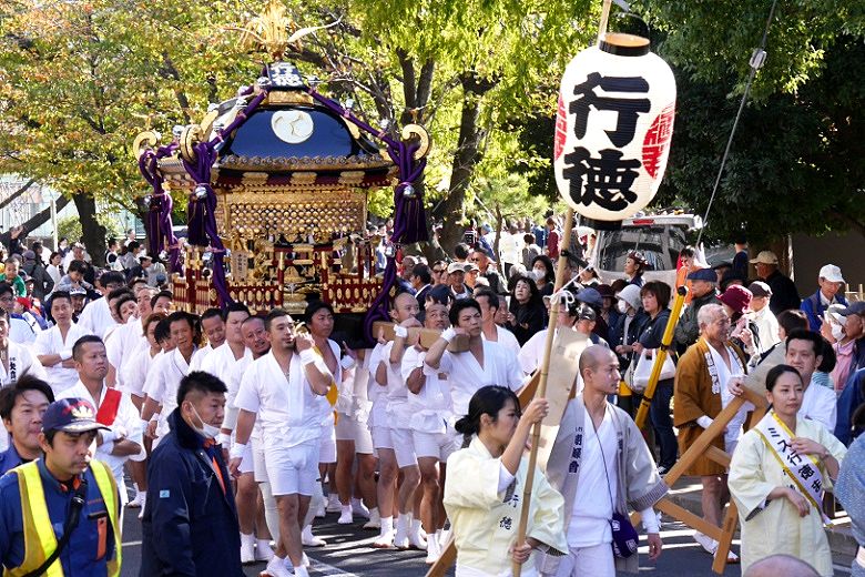 行徳神輿の"巡行開始。'15.10.25."