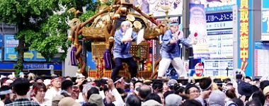 江戸神社奉賛会(旧神田市場神輿)。'15.05.10.