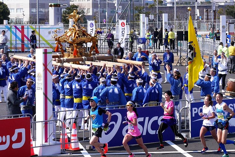 完走してきたランナー達. '16.02.28.