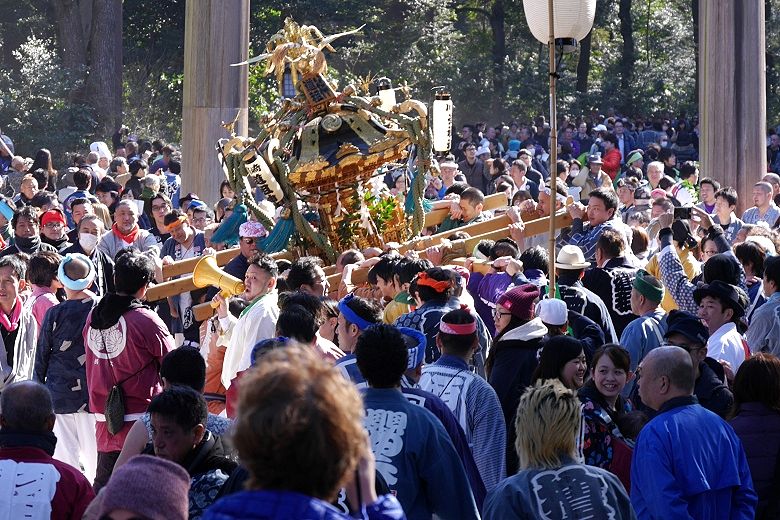 横田担ぎご披露の道祖神.'16.02.11.