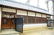 整理整頓された末社殿。