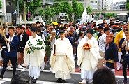 新大橋通りで辻払い。'10.06.13.
