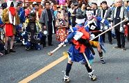 髭も見事な棒使い。'10.11.07.