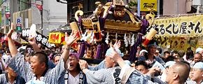 殿の岸町神輿。'13.07.21.