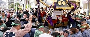 辻睦の神輿揉み。'13.07.21.