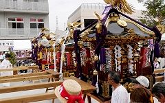 寒川駅前広場。'14.07.21.