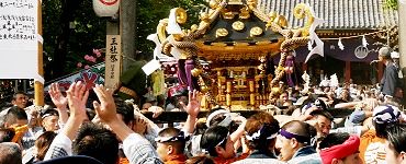 浅草象三町会神輿。'14.05.17.