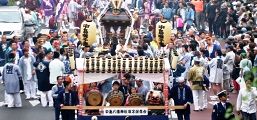 中島八幡神社囃子連。'11.11.06.