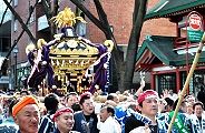 先頭の武蔵睦。'12.02.11.