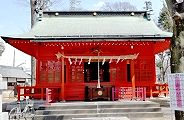 朱色も鮮やかな拝殿。'12.04.01.