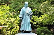 日野市石田出身の土方歳三。'12.04.29.