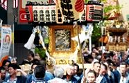 万灯神輿の應神睦。'12.04.29.
