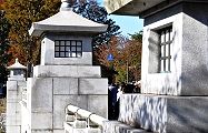 南浅川橋の欄干。'12.11.18.