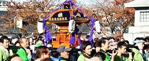 二番手は上壱神戸町会。'12.11.18.