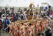 一気呵成に撤収する藤沢鳳龍会。08.01.20.