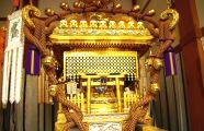 三年に一度渡御する二之宮。08.08.17.