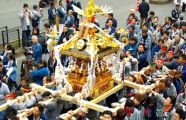 新建造の伊豆美神社神輿。09.02.11.
