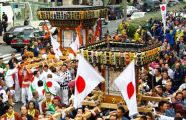参・四番手の万燈神輿。09.02.11.