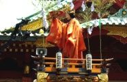 神田松枝町の人形山車の「羽衣」。09.05.10.