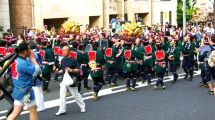 神田明神下に入り込む。09.05.10.