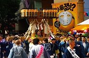 稲瀬会の万灯神輿。09.11.01.