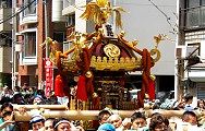 ワッショイ水掛け祭り魁の宮元。09.08.16.